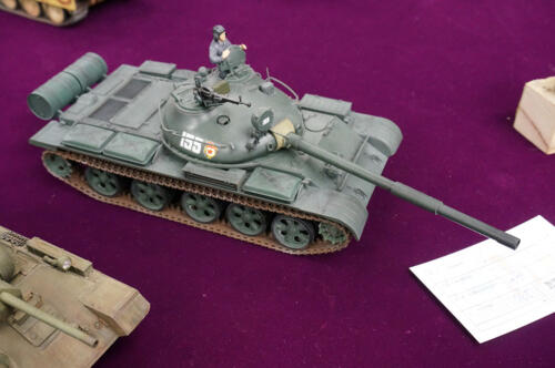 Sherman - T-62