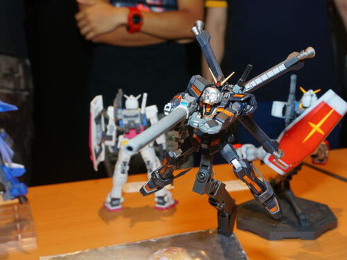冼煒誠 - Crossbone Gundam